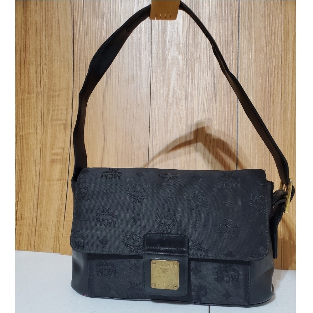 MCM VINTAGE POCHETTE SHOULDER BAG
